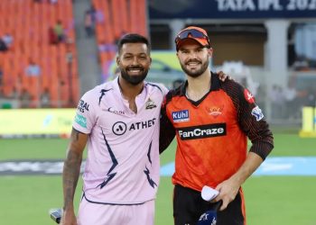 Hardik Pandya and Aiden Markram during the toss of an IPL match between Gujarat Titans and Sunrisers Hyderabad (Image: iplt20.com)