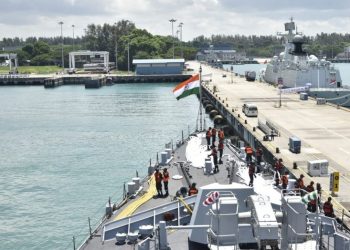 INS Delhi and INS Satpura reaches Singapore to participate in inaugural ASEAN India Maritime Exercise 2023 (Image: indiannavy/Twitter)