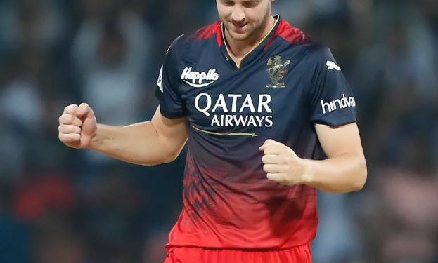 Josh Hazlewood (Image: iplt20.com)