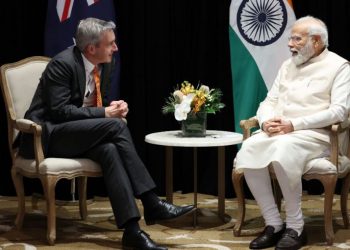 PM Modi meets Australian business leaders in Sydney; invites investments