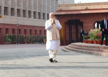 PM Modi felicitates workers involved in making of new Parliament House