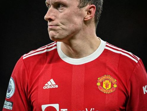 Phil Jones (Image: goal/Twitter)