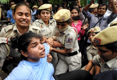 Protesting wrestlers detained, DCW chief condemns Delhi Police action