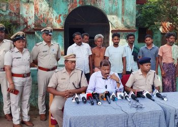 Odisha: Eight nabbed for assault, murder attempt on Parjang tehsildar