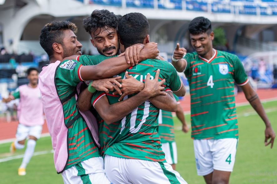 Bangladesh keep semis hopes alive with a come from behind victory ...