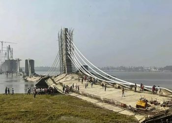 Collapsed bridge on  Ganga river in Bihar (Image: Twitter)