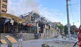 Death toll rises to 8 in Russian attack on restaurant in eastern Ukrainian city
