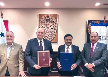 Chief Election Commissioner of India, Rajiv Kumar with Presiding Magistrate, Electoral Tribunal of Panama, Mr. Alfredo Juncá Wendehake signs MoU on ‘Electoral cooperation’ at Panama city