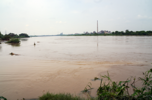 Flooding in Delhi: Yamuna water level drops to 206.02 m, situation yet to improve