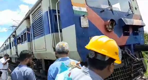 Odisha Memu train accident Balasore