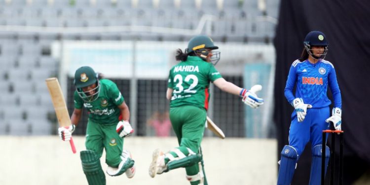 Bangladesh women's team beat India women's team in 3rd T20I