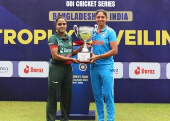 India - Bangladesh - Harmanpreet Kaur - Nigar Sultana