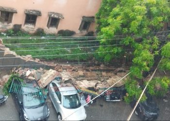 Delhi Government School wall collapses