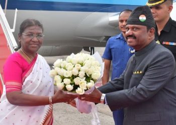 President Murmu arrives in Kolkata, to launch advanced stealth frigate for Indian Navy