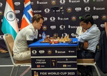 R Praggnanandhaa - Magnus Carlsen