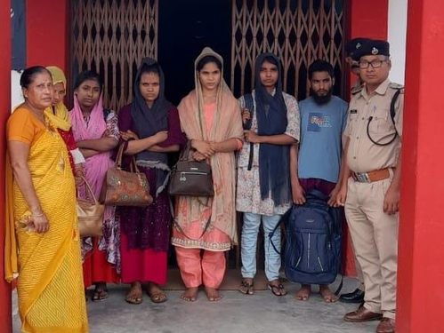 Six Delhi-bound Rohingyas held by RPF in Tripura