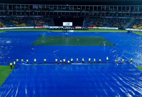 Ishan, Hardik shine brightly as rain forces India and Pakistan to split points in Asia Cup match