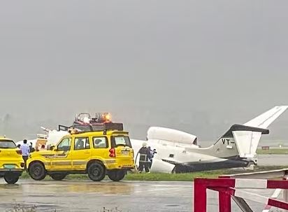 Mumbai,  aircraft mishap