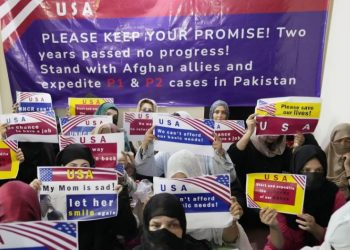 Former US officials ask Pakistan not to deport Afghans seeking relocation to the United States