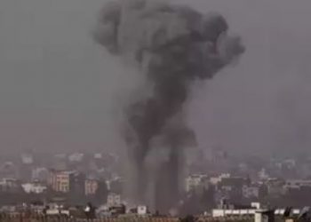 Israel strikes on outskirts of Gaza city