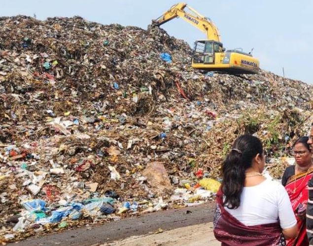 BMC to flatten garbage hill within six-seven months, says Kulange