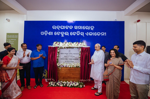 CM Naveen Patnaik inaugurates Odisha Table Tennis Academy