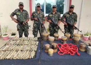 Odisha Police unearths Maoist weapons dump near Chhattisgarh border