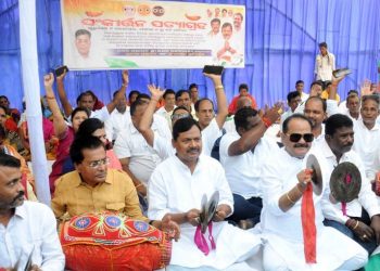 Congress stages 'Sankirtan Satyagraha', demands opening of all gates of Puri Jagannath temple