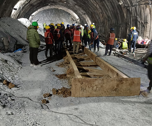 Uttarkashi tunnel collapse: Rescue operation on hold after machine snag