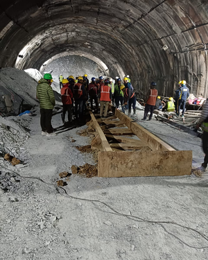 Uttarkashi tunnel collapse: Rescue operation on hold after machine snag