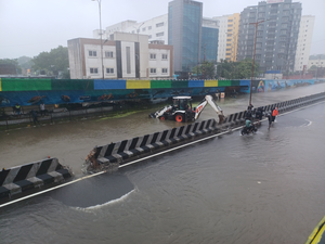 Tamil Nadu seeks Rs 5,000-crore Central assistance for flood-ravaged Chennai: DMK MP