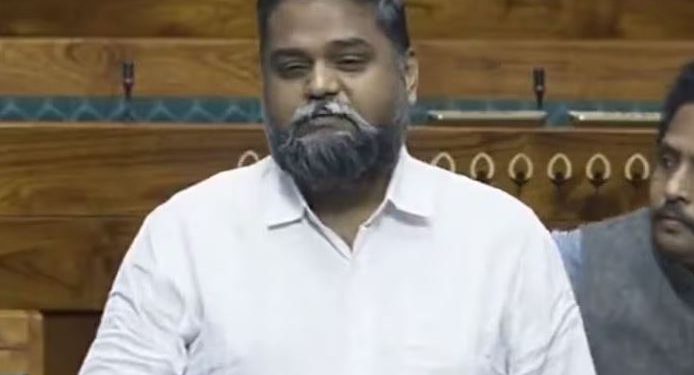 DMK MP D N V Senthilkumar