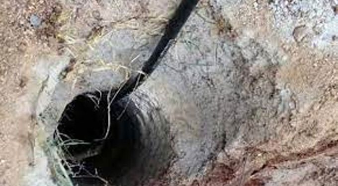 Infant stuck in Odisha bore well; rescue operations on