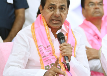 Congress ahead in Telangana, KCR trailing in Kamareddy