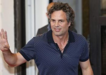 Mark Ruffalo recalls living in 'closet' before stardom