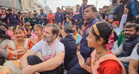 Rahul Gandhi stopped from visiting Assam temple