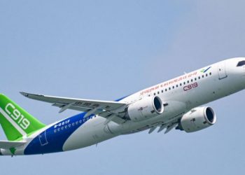 COMAC C919 - Singapore Airshow