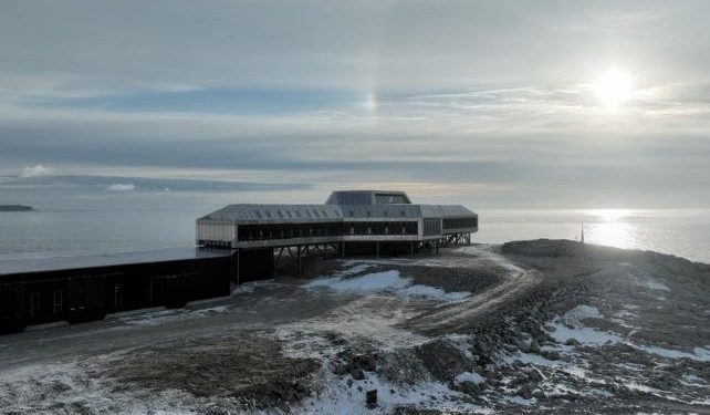 China - Qinling Station - Antarctica