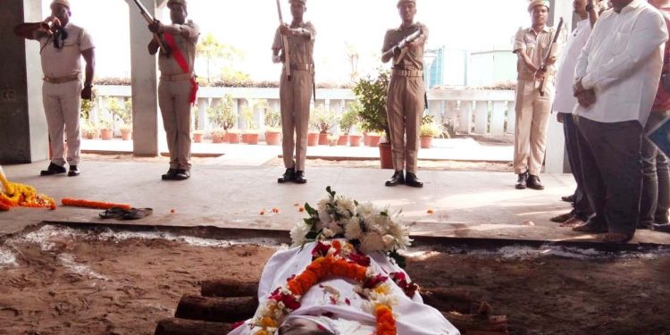 Odisha's youngest organ donor's last rites performed with full state honour