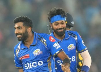 Bumrah restricts GT to 168