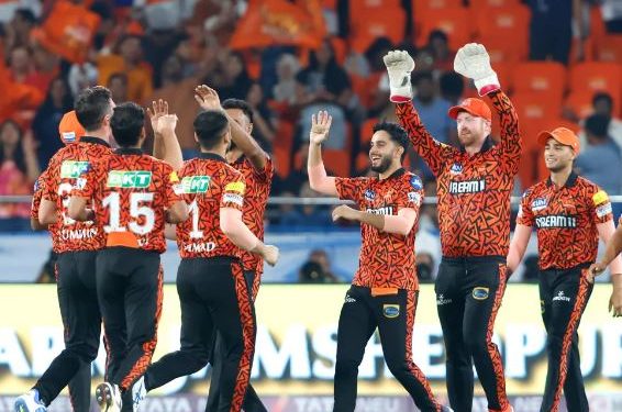 IPL Record-breaking SRH beat MI by 31 runs