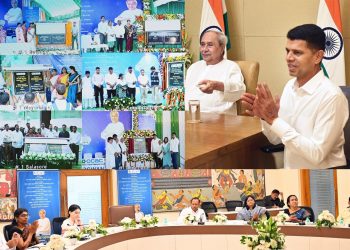 Naveen inaugurates teaching hospitals at 5 state-run hospitals