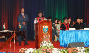 President Murmu urges Mauritian youth to stay connected with India