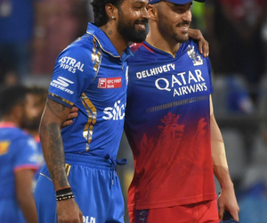 Mumbai Indians opt to bowl against Royal Challengers Bengaluru