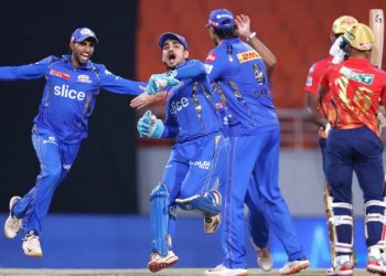 IPL: MI beat PBKS by nine runs Mullanpur: Ashutosh Sharma's pyrotechnics did not prove to be enough as five-time champions Mumbai Indians beat Punjab Kings by nine runs in an Indian Premier League match here Thursday. Chasing a challenging 193, young sensation Ashutosh played the knock of his nascent career, smashing a 28-ball 61 to keep PBKS in the hunt till the end. Besides Ashutosh, Shashank Singh made 41 off 25 balls for PBKS but were eventually bowled for 183 in 19.1 overs. Suryakumar Yadav struck 78 off 53 balls to take MI to 192 for seven. For MI, Jasprit Bumrah (3/21) and Gerald Coetzee (3/32) shared six wickets between them. Brief Scores: Mumbai Indians: 192 for 7 in 20 overs (Suryakumar Yadav 78; Harshal Patel 3/31). Punjab Kings: 183 all out in 19.1 overs (Ashutosh Sharma 61, Shashank Singh 41; Jasprit Bumrah 3/21, Gerald Coetzee 3/32). PTI IPL, MI, PBKS