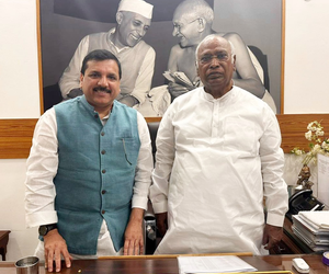 AAP leader Sanjay Singh, Kharge meet; discuss common manifesto for INDIA bloc