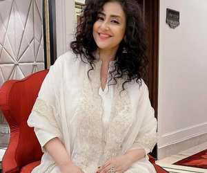 Manisha Koirala oozes elegance in off-white kurta, matching palazzo for 'Heeramandi' promos
