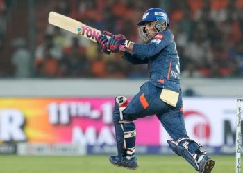 Badoni, Pooran lift LSG to 165/4 against SRH