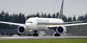One dead, others injured after London-Singapore flight hit severe turbulence, Singapore Airlines says