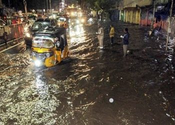 Seven killed in after wall collapses in Hyderabad